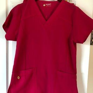 Four-stretch4 women’s scrub top and bottom.